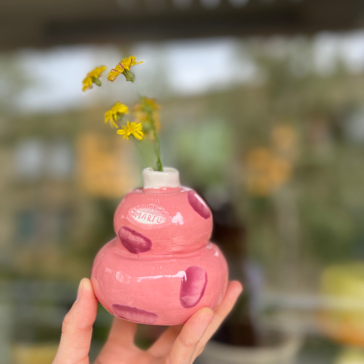 Two Tier Pink Pattern