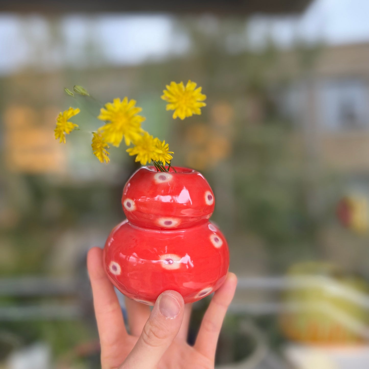 Two Tier Red Pattern