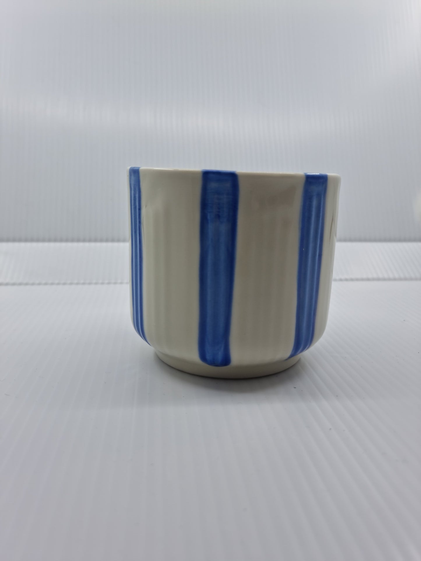 Cup - White and blue