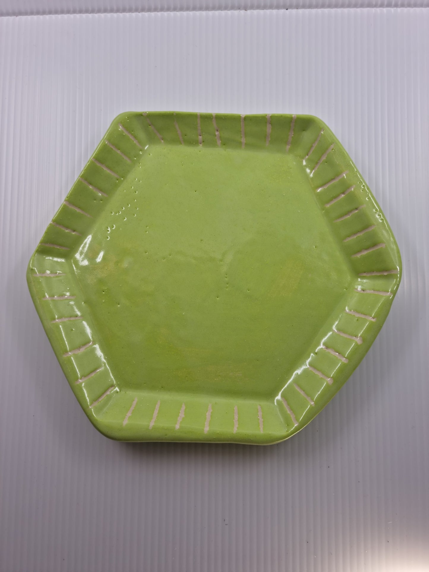 Hexagonal dish - Lime green