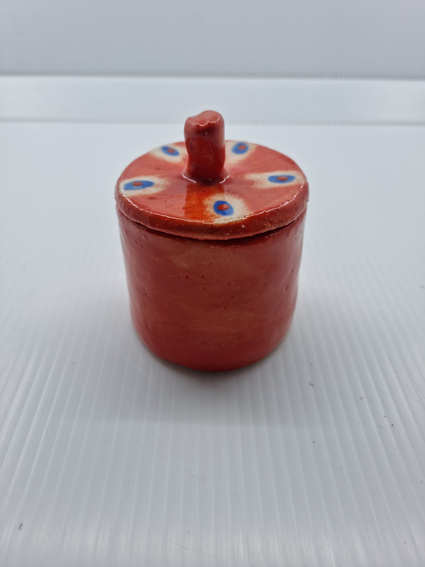 Little jar with lid - Red